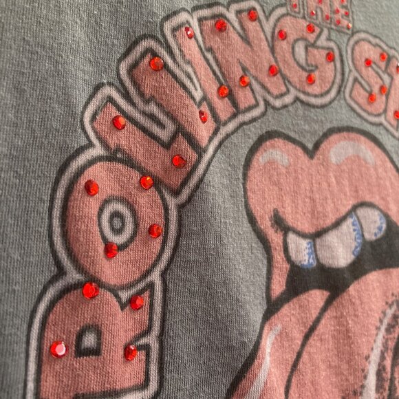 Rolling Stones T shirt with Red Crystals - Size Women's XL - Picture 2 of 10